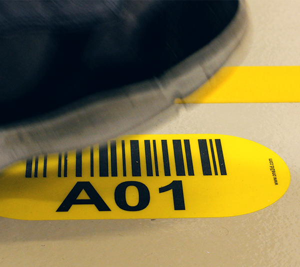 ONE2ID vloerlabels vloerstickers en vloermarkering voor magazijn